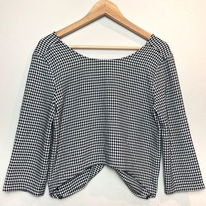 ZARA • Houndstooth Crop Top Sweater